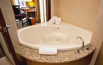 Jacuzzi Tubs Hotels In Memphis Tn With Jacuzzi Tubs In Room