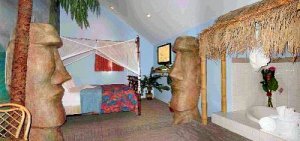 Theme Rooms In Hotels Resorts Excellent Vacations Tahitian Suite At The Cau Avalon Kansas City Ks