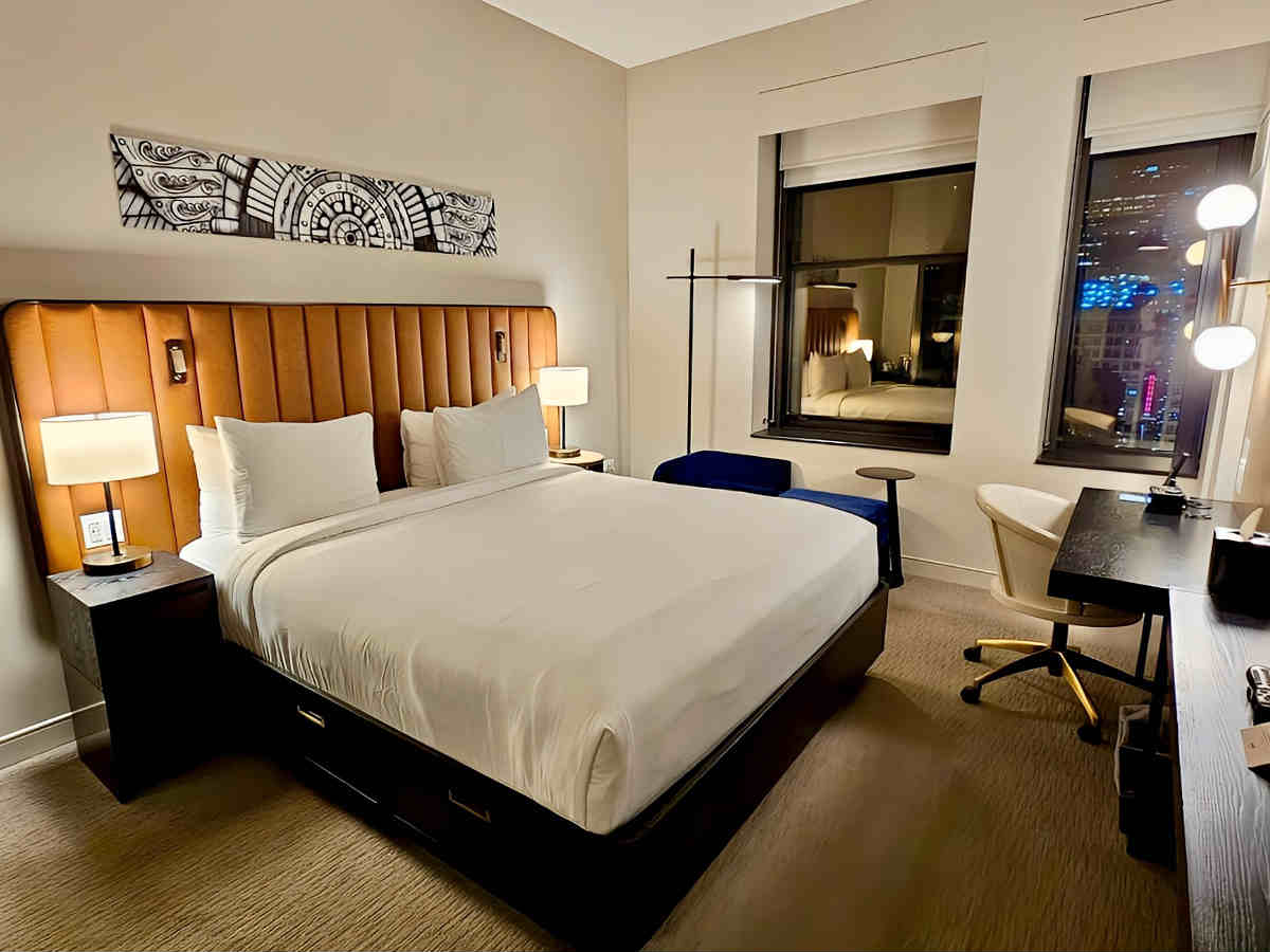 Romantic Room with a King Bed at the Arlo Chicago Hotel.