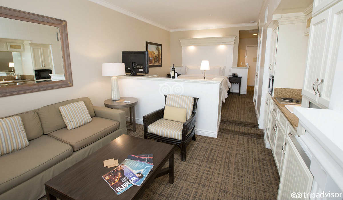 Oceanview Suite Perfect for Honeymoons at the Beach House in Hermosa Beach, CA