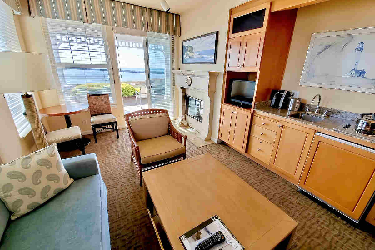 An Oceanview Suite Perfect for a Honeymoon at the Beach House Hotel in Half Moon Bay, California