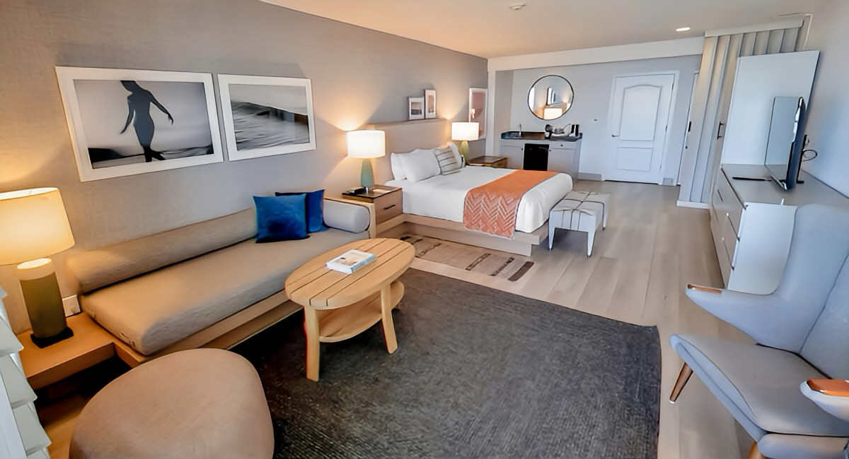 Beautiful Oceanview Suite at Beach Terrace, Carlsbad CA