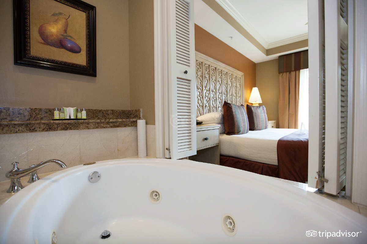 Bellasera Resort Naples FL Jetted Tub Suite