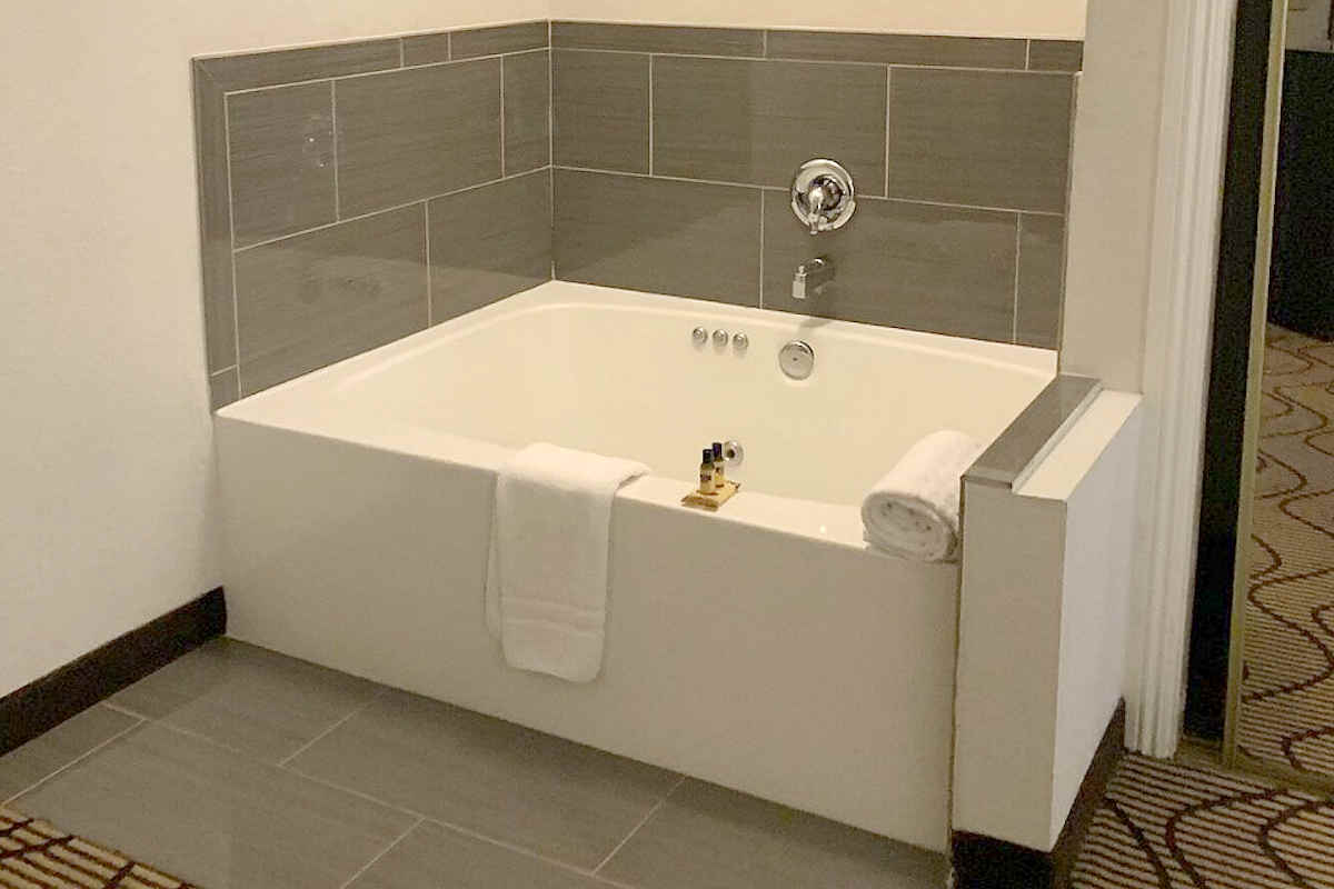 Orange County Whirlpool Suites OC Hotel InRoom Hot Tubs from 148