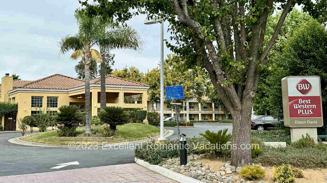 Best Western Plus Hotel with Hot Tub Suites Near Sacramento in Dixon, California