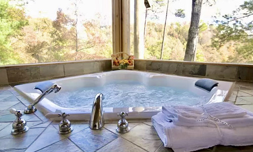 hotels in greenville nc with jacuzzi