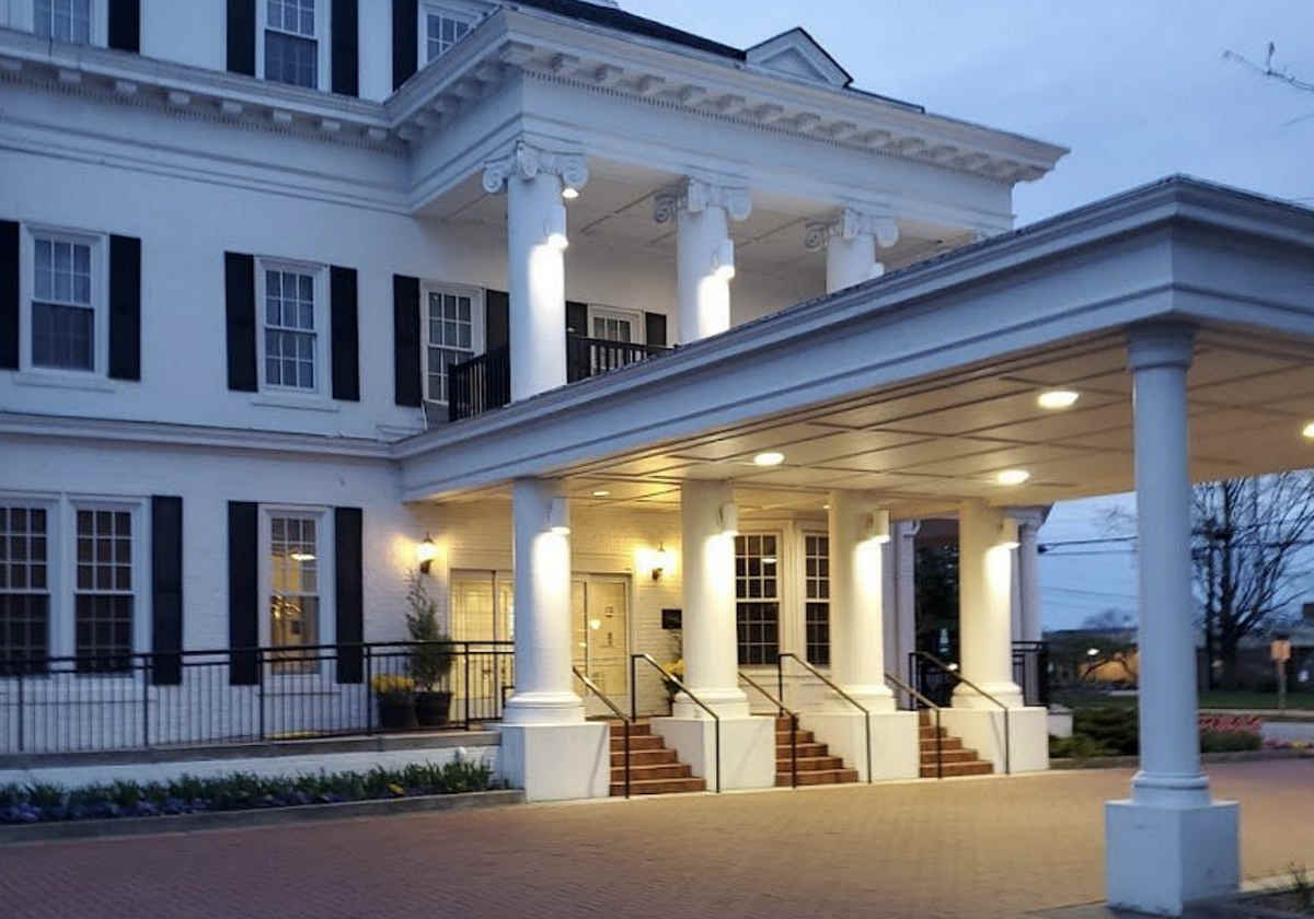 Boone Tavern Hotel in Berea, KY