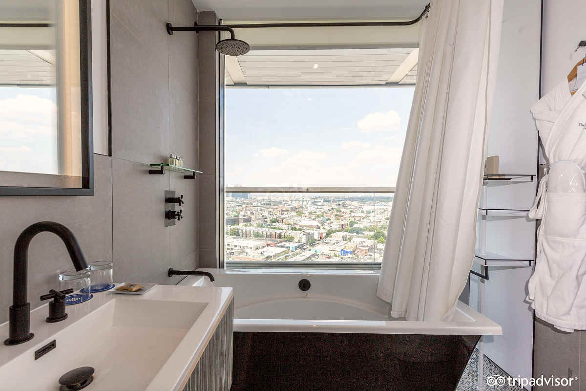 Top 20 New York City Hot Tub Suites Reviews, Photos, Video