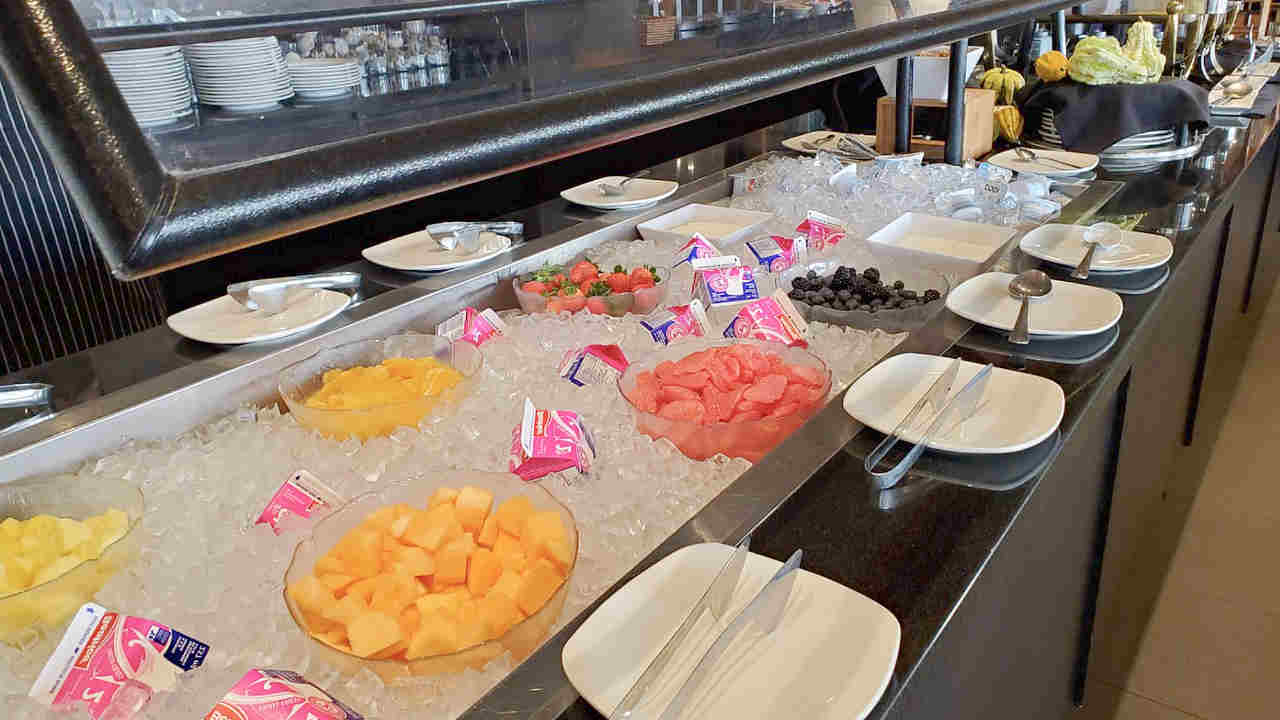 Breakfast Buffet at Marriott Niagara Falls by the Falls