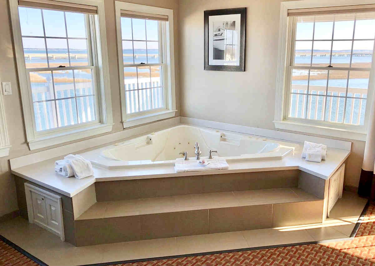 Honeymoon Suite with Whirlpool Tub for 2 at Comfort Suites Chincoteague Island, Virginia