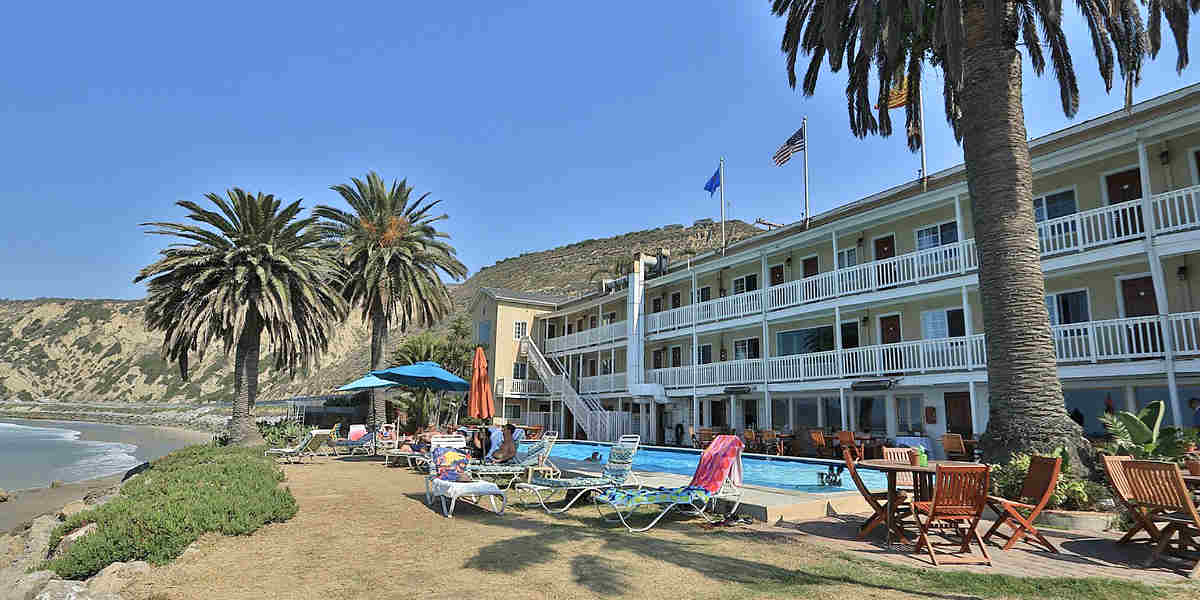 ventura cliff house inn