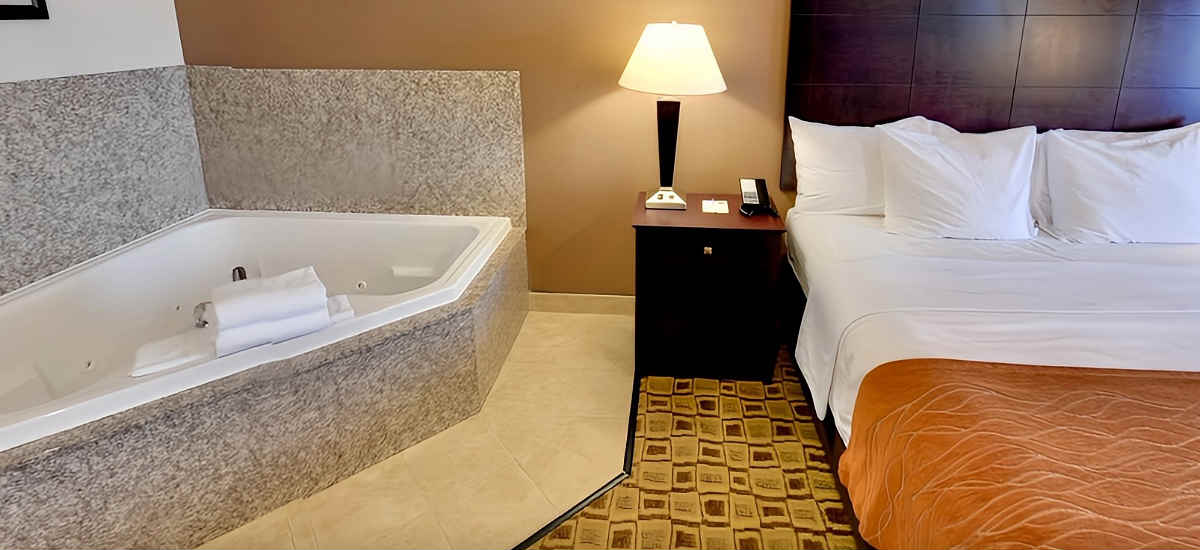 Attractive In-Room Jetted Tub at the Comfort Inn & Suites in Lawrence, Kansas.