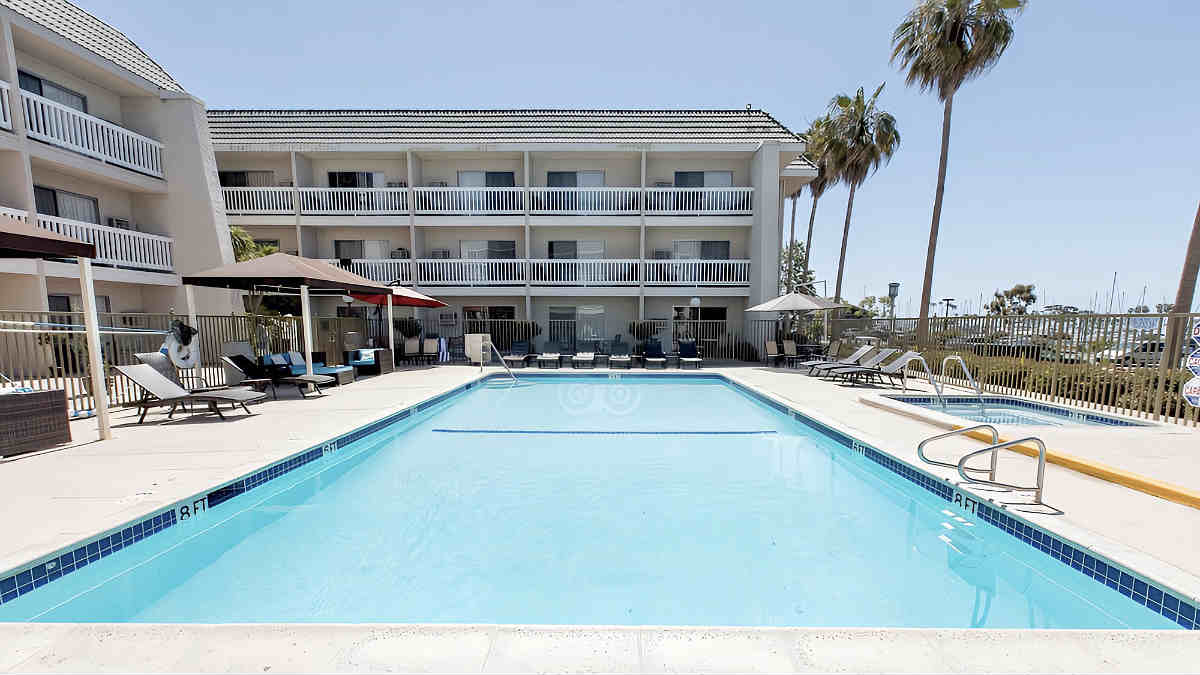 Pool with Palm Trees at the Dana Point Marina Inn