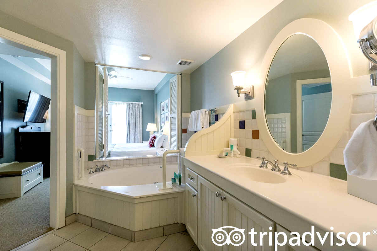 Disney Boardwalk Villas Spa Tub Suite Disney Boardwalk Villas Spa Tub Suite