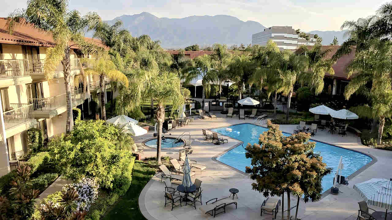 Pool and Palm Trees at the Doubletree Hilton Hotel in Ontario, CA.
