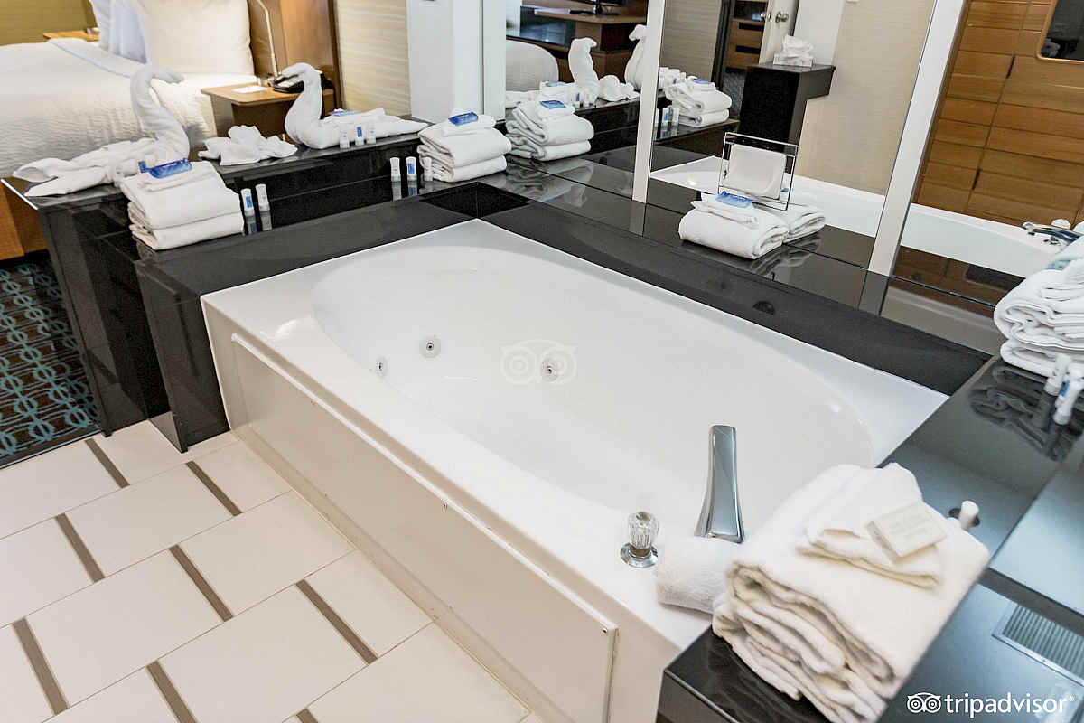 Whirlpool Tub Suite at the Fairfield Inn & Suites, Anaheim Hills CA