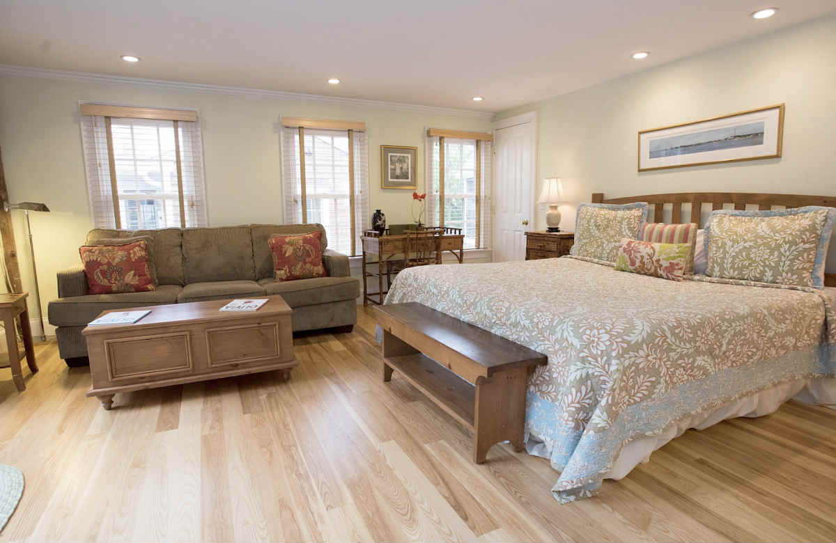 Gabriel's at Provincetown MA King Honeymoon Suite