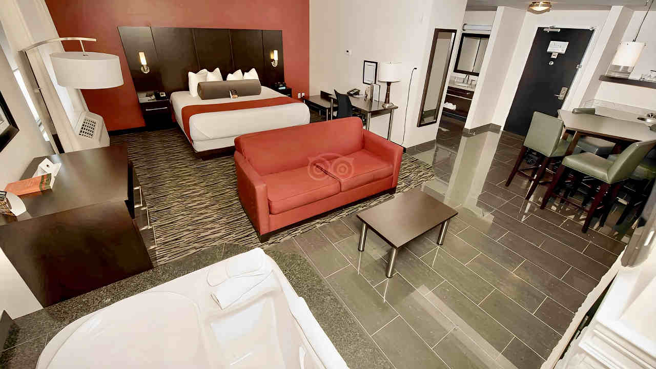 Spacious Suite with Jetted Spa Tub at the C Hotel By Carmen's, BW Premier in Hamilton, Ontario.