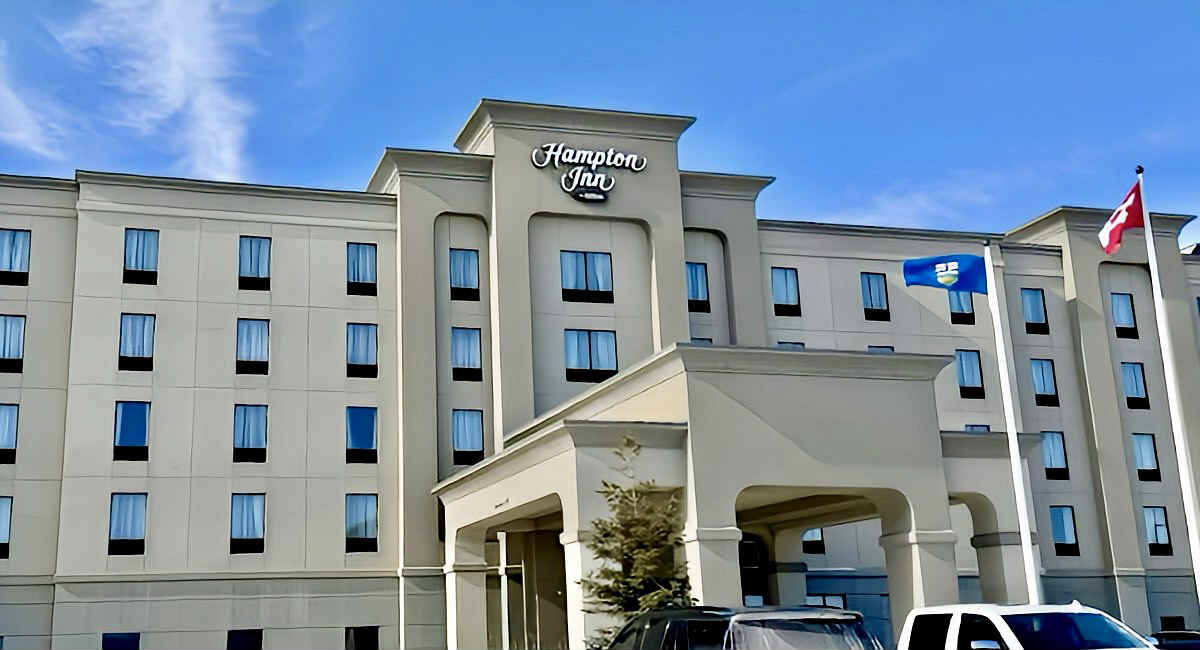 Outside View of the Hampton Inn Hotel in Lloydminster, Alberta