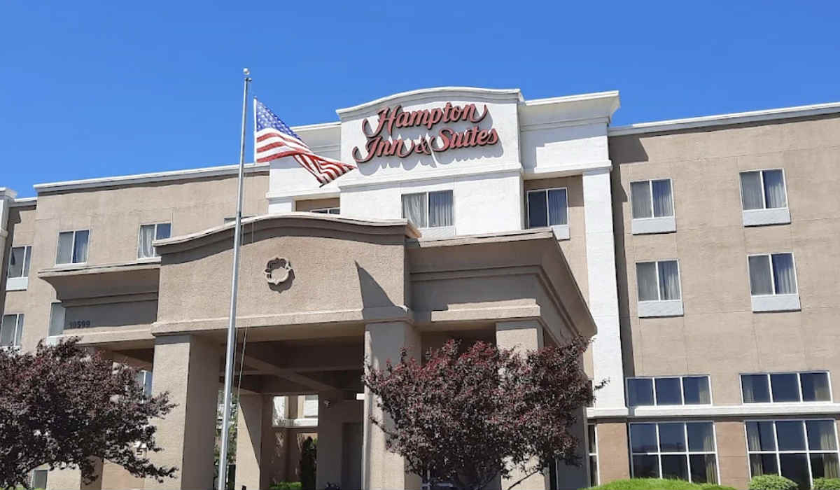 Outside View of the Front of Hampton Inn & Suites, Reno NV