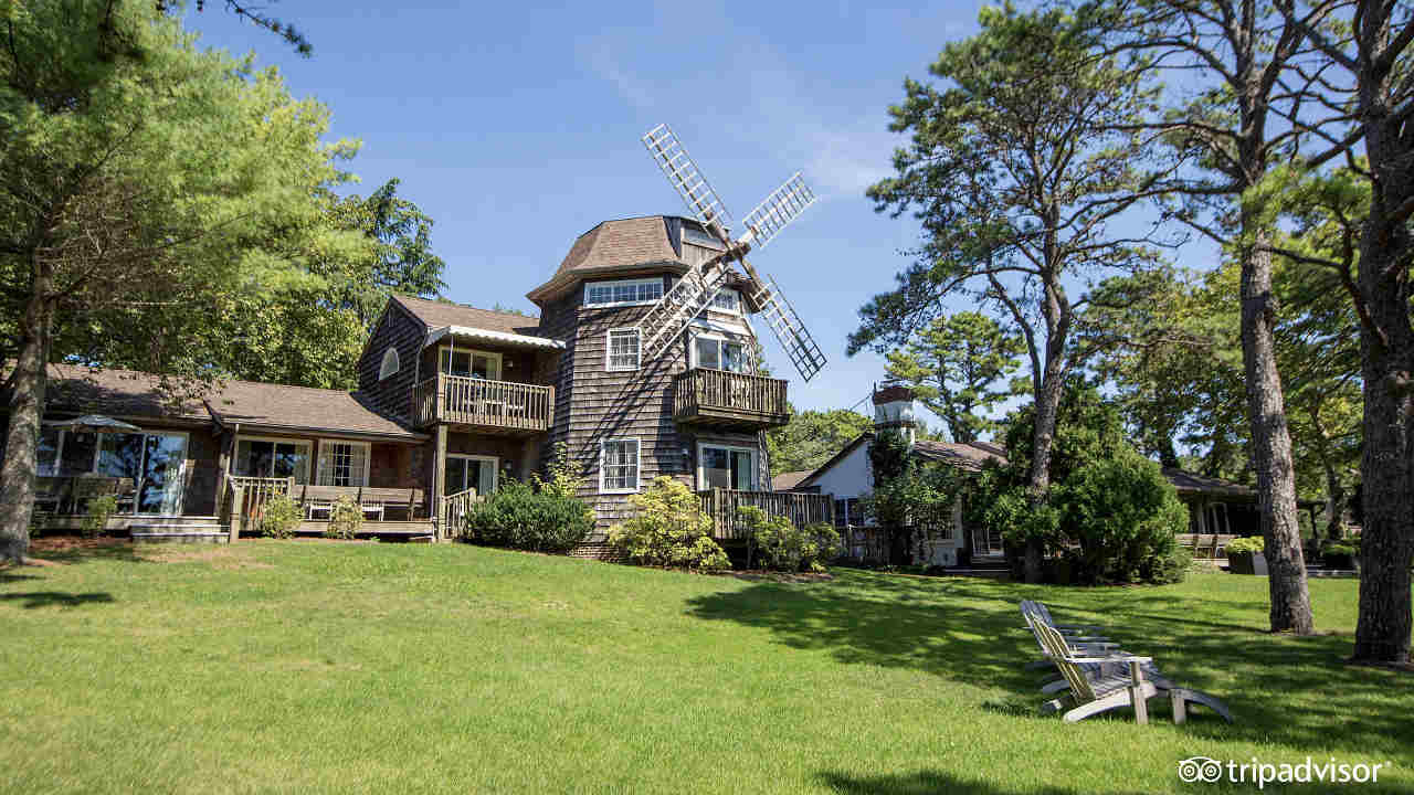 Hampton Maid Hotel in Hampton Bays, NY