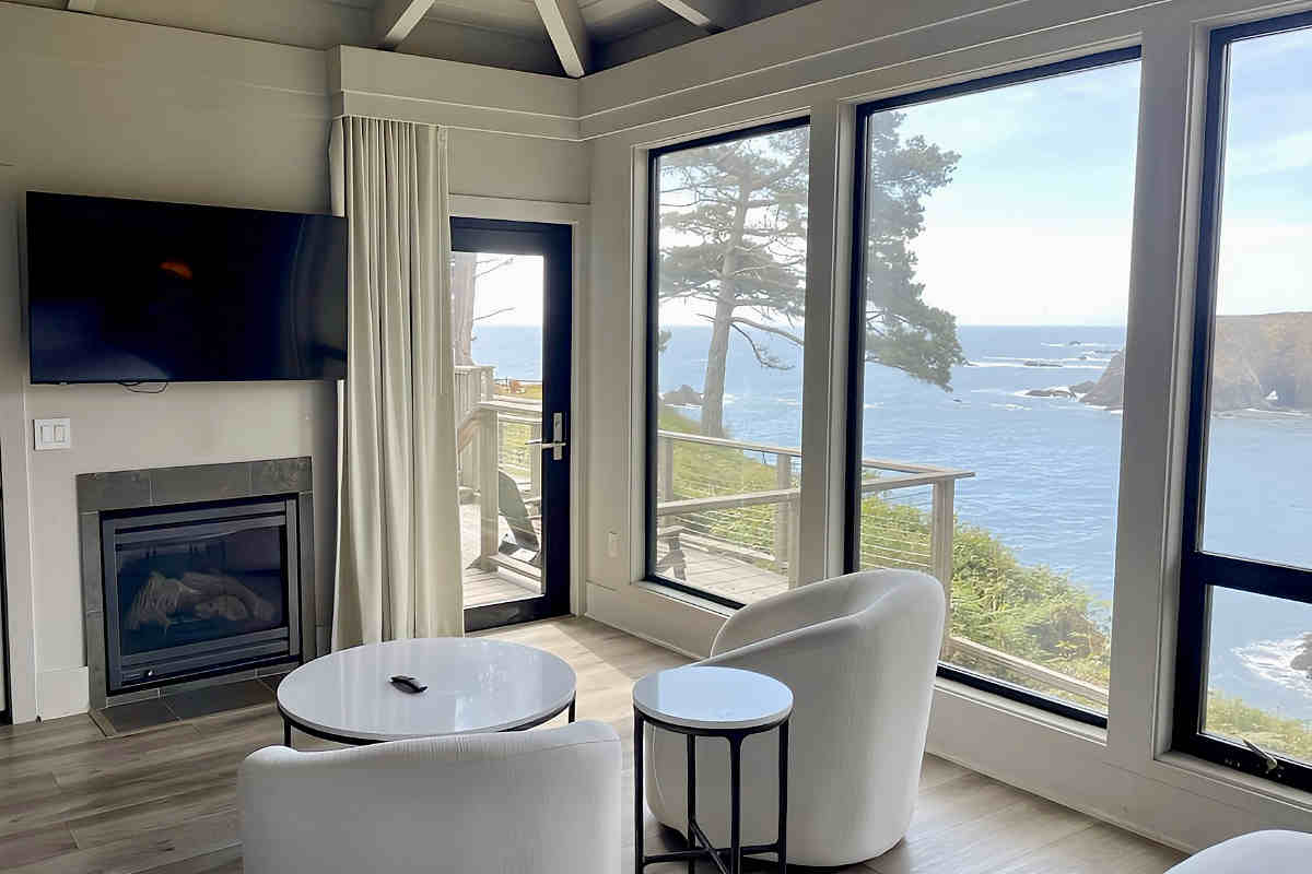 Ocean View Suite at Heritage House near Mendocino, CA