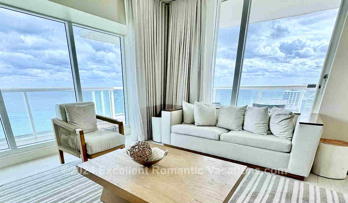 Hilton Fort Lauderdale Beach Resort Living Room Ocean View