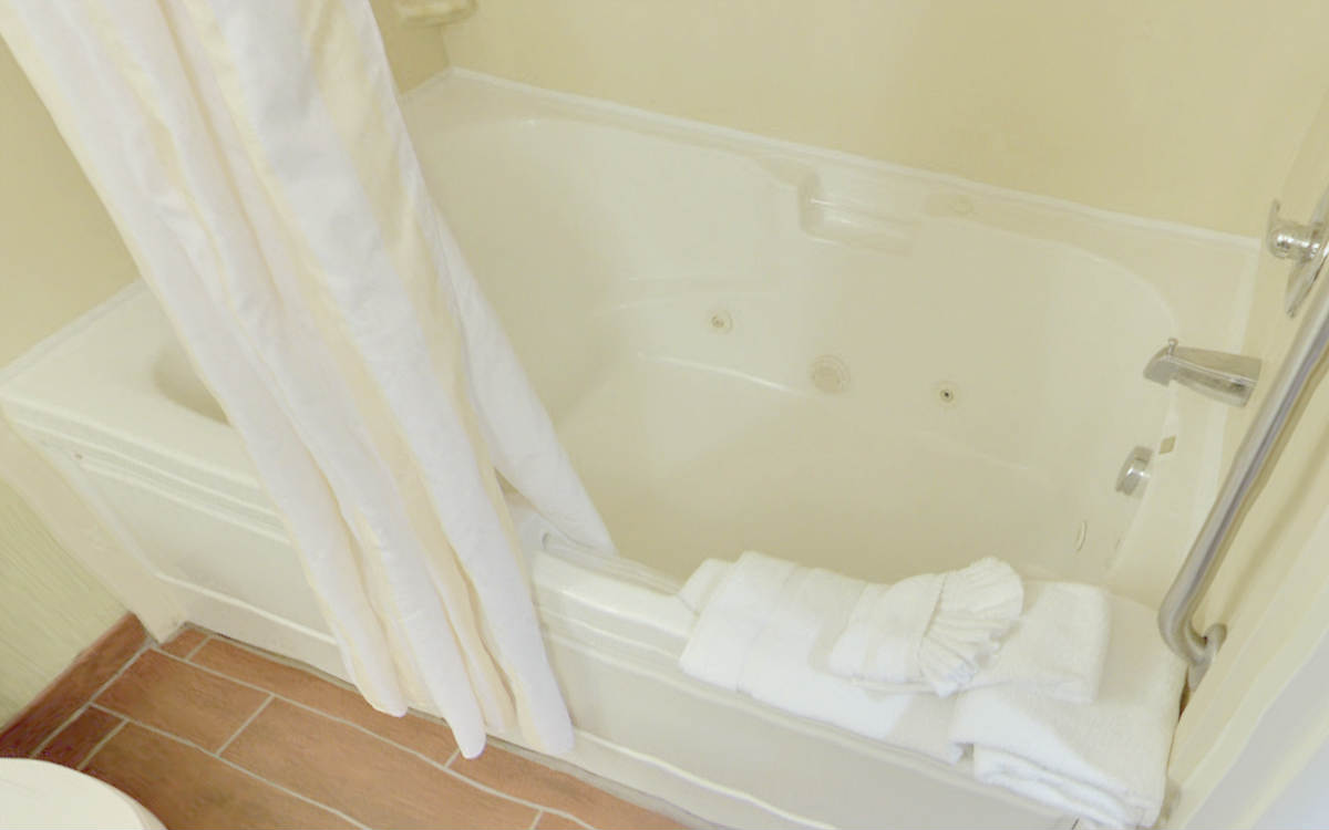 Indiana Hot Tub Suites Hotels With Private InRoom Jetted Tubs