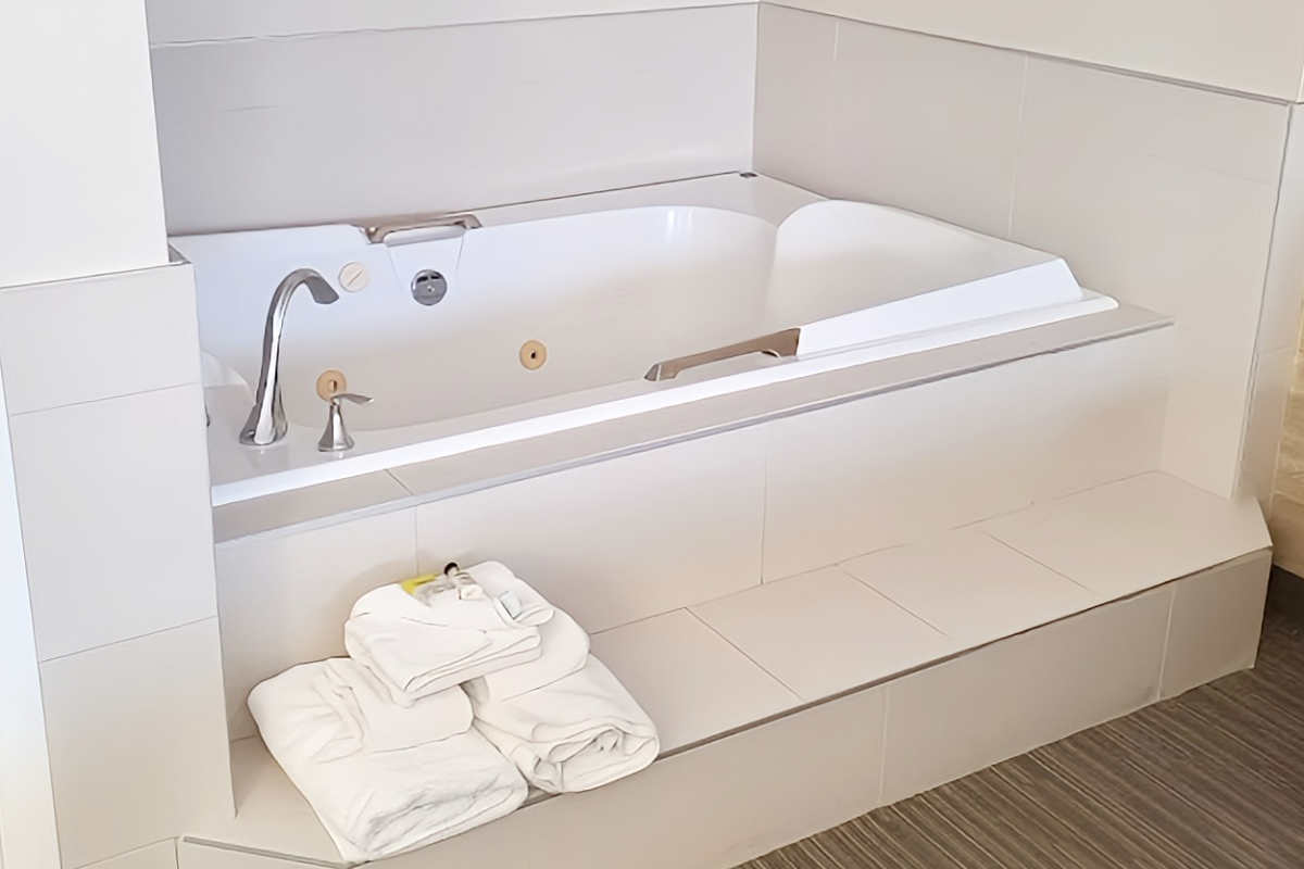 Jetted Tub in a Suite at Holiday Inn Express, Kamloops BC