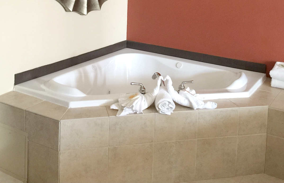 Alabama Hot Tub Suites 20 Hotel InRoom Spa Tub Soaks from 84/night