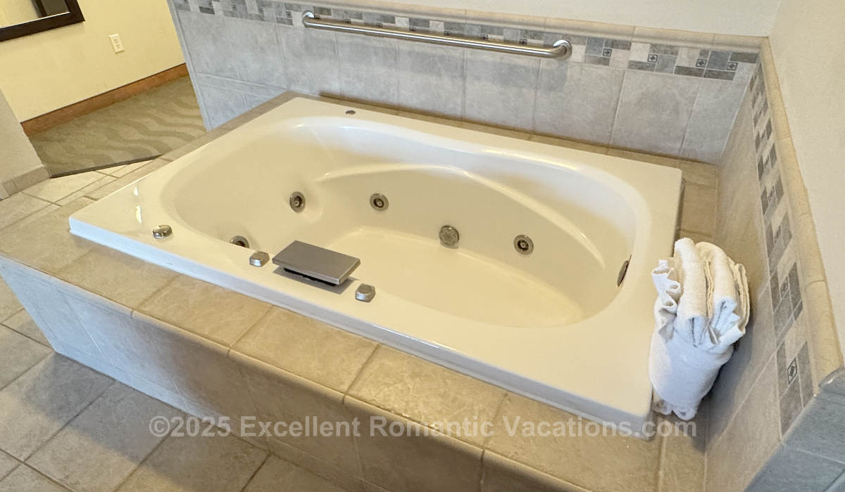 Close Up Photo of Holiday Inn & Suites In-Room Jetted Tub in College Station, Texas.. Close Up Photo of Holiday Inn & Suites In-Room Jetted Tub in College Station, Texas..
