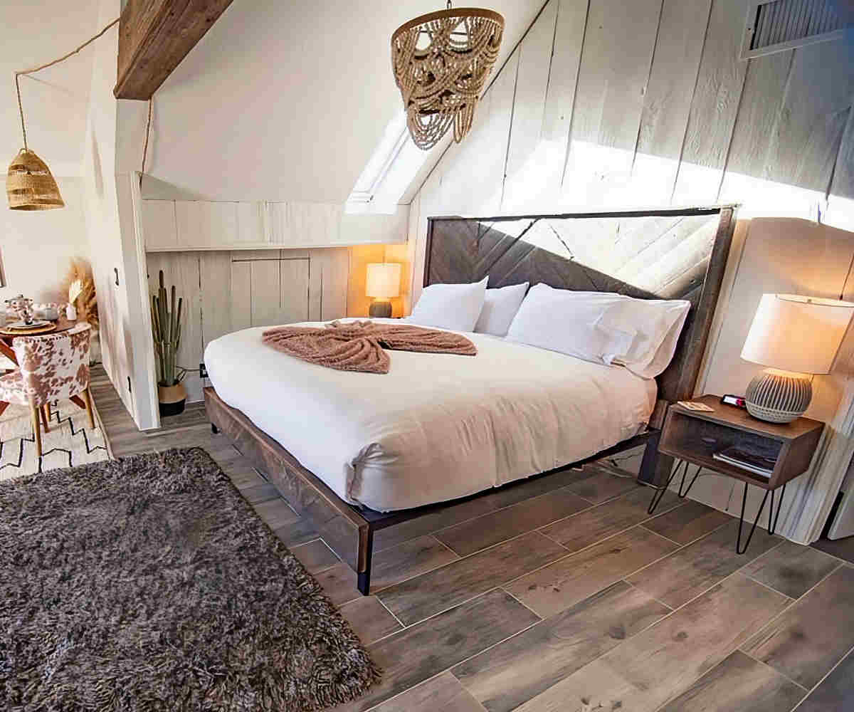 Beautiful King Bed Honeymoon Suite at the Inn at Thunder Mountain in Sedona, Arizona.