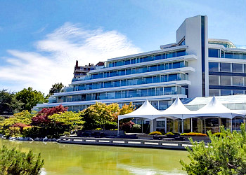 Victoria BC Waterfront Inn