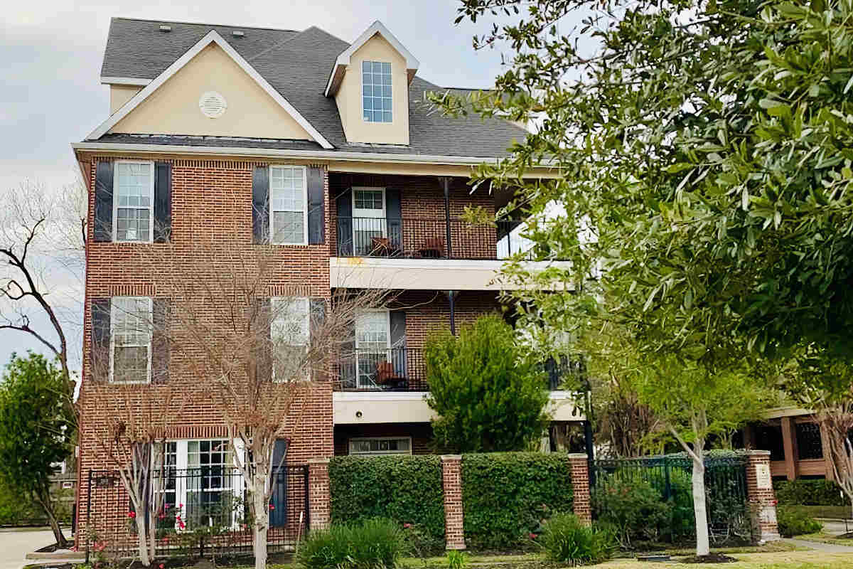 La Maison Midtown Houston Bed and Breakfast 