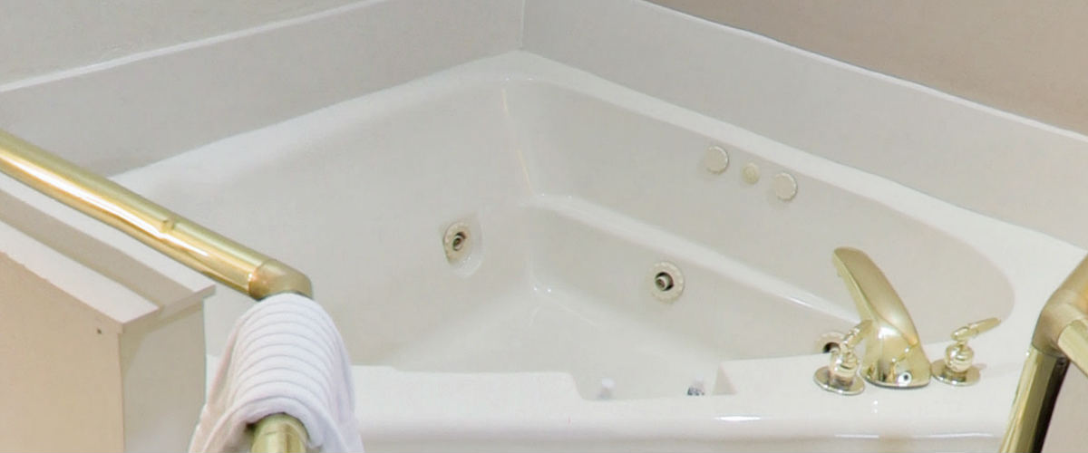 2-Person jetted tub in a suite at the Comfort Inn I-65 in Lafayette, Indiana