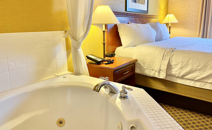 The Corner Loft Suite with Jetted Tub at The Banff Caribou Lodge and Spa