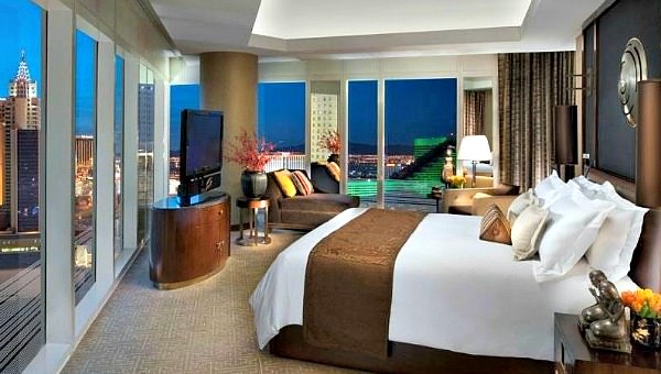 Las Vegas Honeymoon Ideas Hotel Suites Packages For 2019