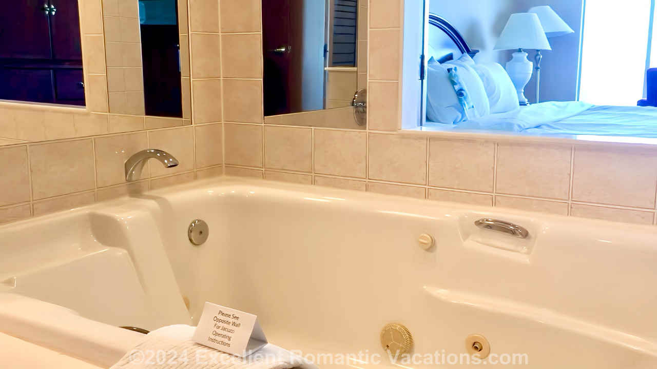 Marriott Niagara Falls Fallsview Spa Tub Suite