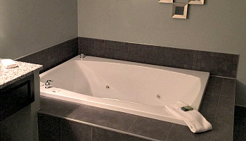 Ohio Hot Tub Suites In Room Hotel Whirlpool Tubs For