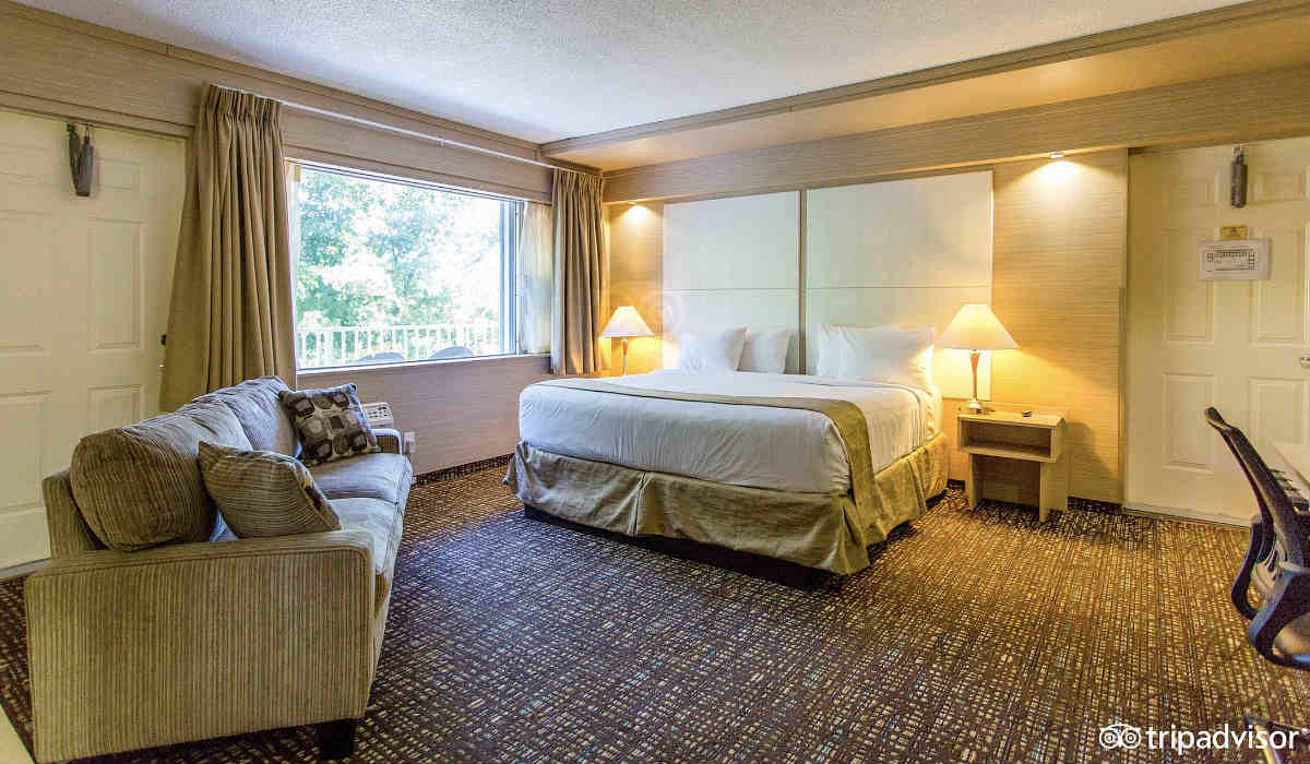 King Suite at the Ocean Beach Palace Hotel in Fort Lauderdale, FL