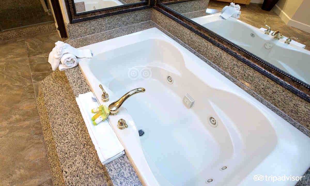 mini bathtub & whirlpools hot tubs