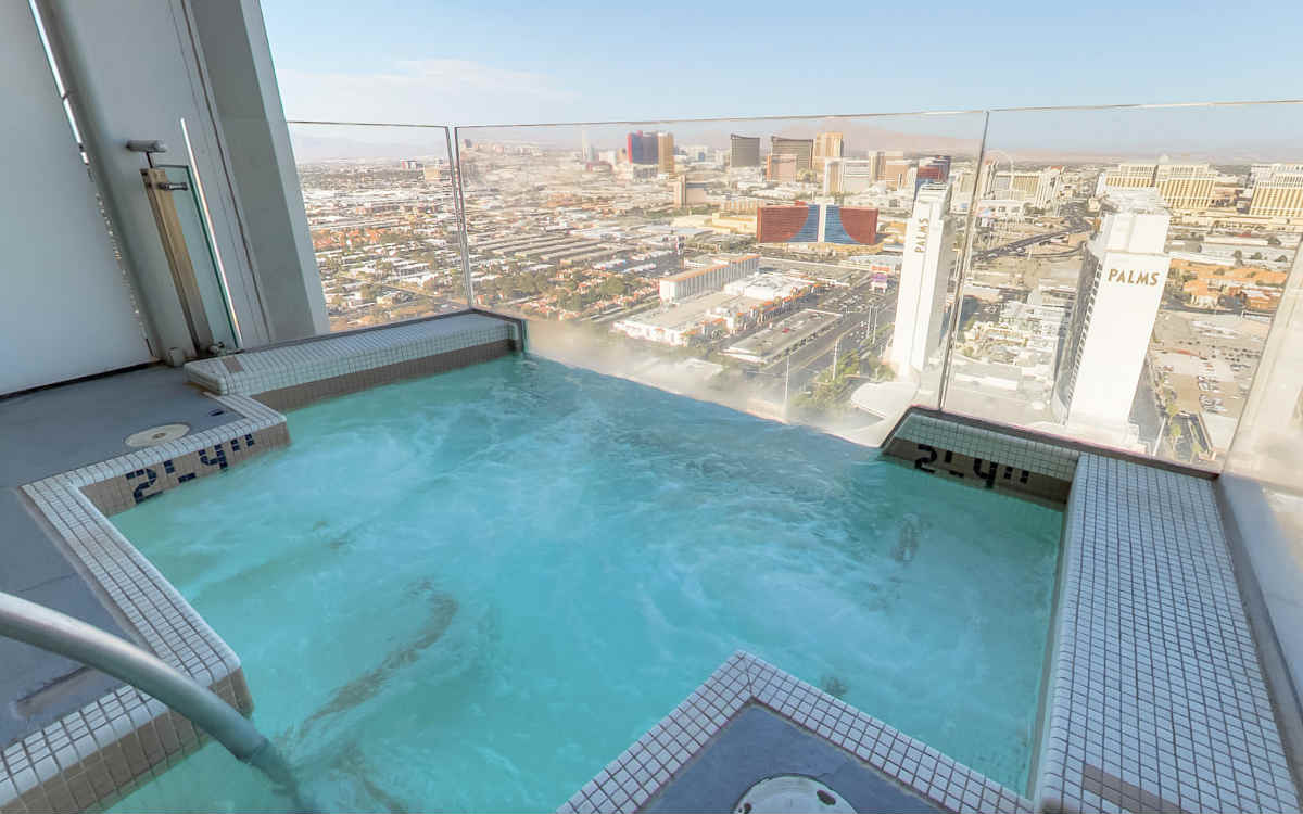 Luxurious Private Pool Suite Villa at the Palms Resort in Las Vegas, NV