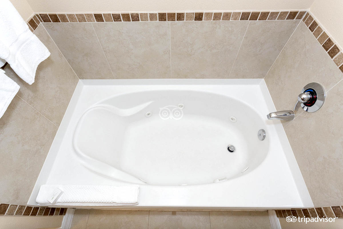 Point Hotel Orlando Hot Tub Suite Point Hotel Orlando Hot Tub Suite