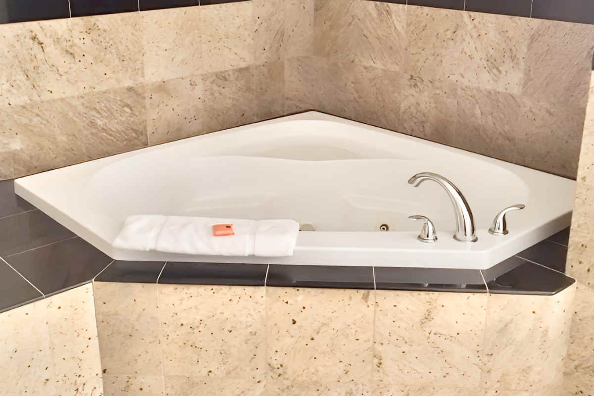 Jetted Tub Suite at the Radisson Lackawanna Hotel in Scranton, PA