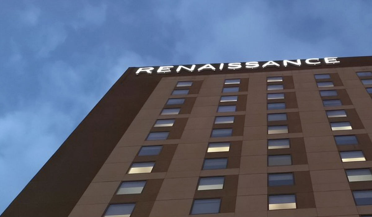 Outside View of the Renaissance Hotel in Atlanta, Georgia