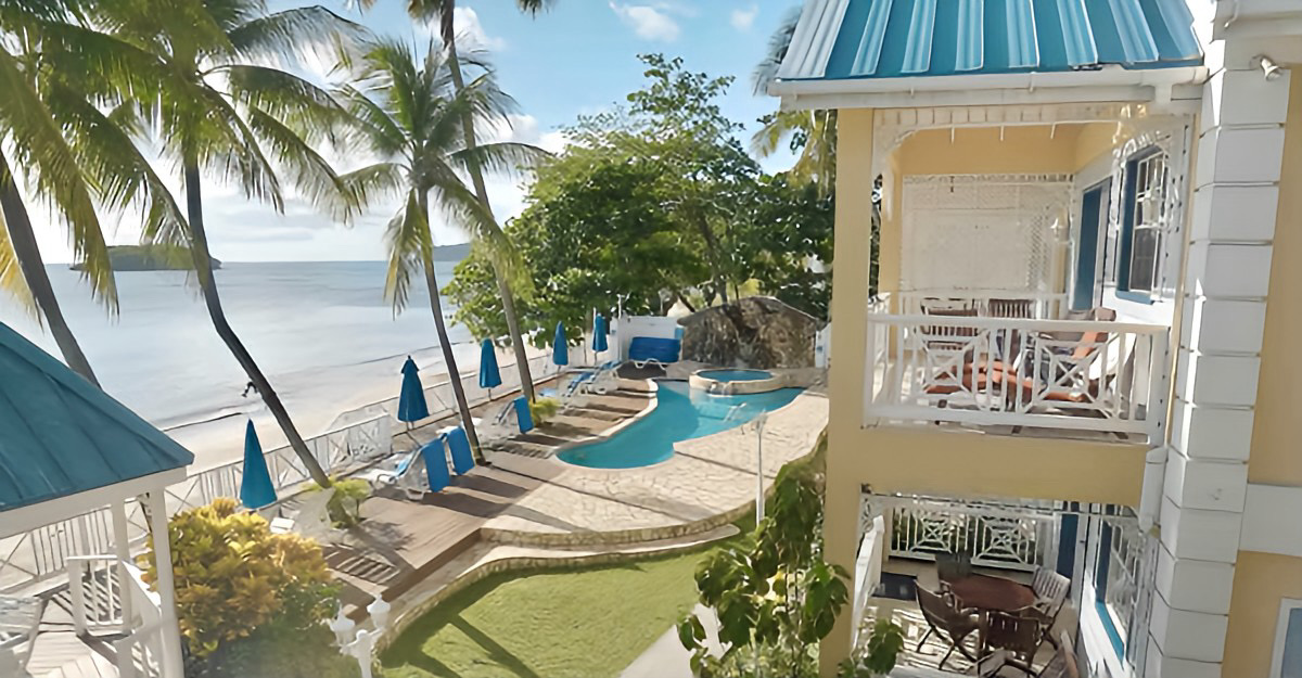 Beachfront Honeymoon Resort - Villa Beach Cottages, St. Lucia