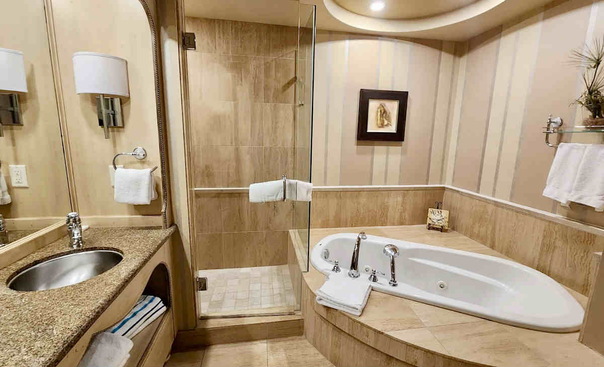 Beautiful Master Bath with Jetted Tub and Walk-In Shower at the Royal Kelowna Waterfront Resort in Kelowna, BC