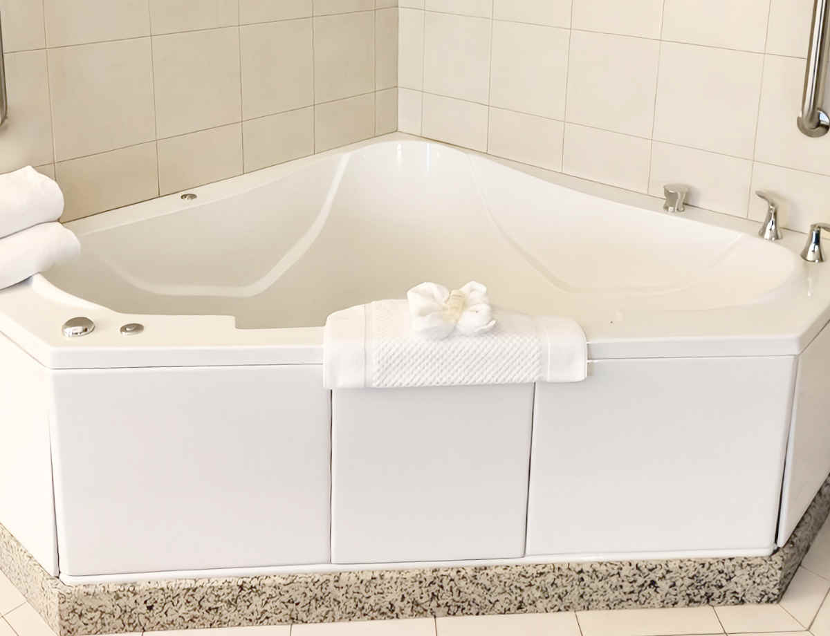 2-Person In-Room Jetted Tub at the Hilton Garden Inn, Sandy UT