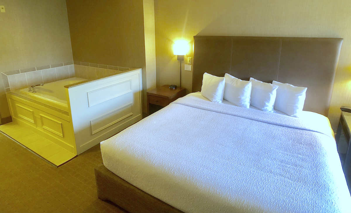 Washington State Hot Tub Suites Hotel InRoom Whirlpool Spa Tubs