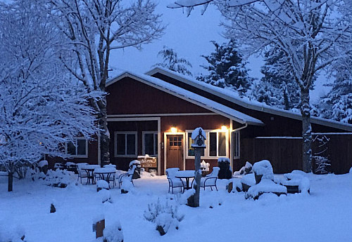 Southern Washington State Honeymoon Cabins